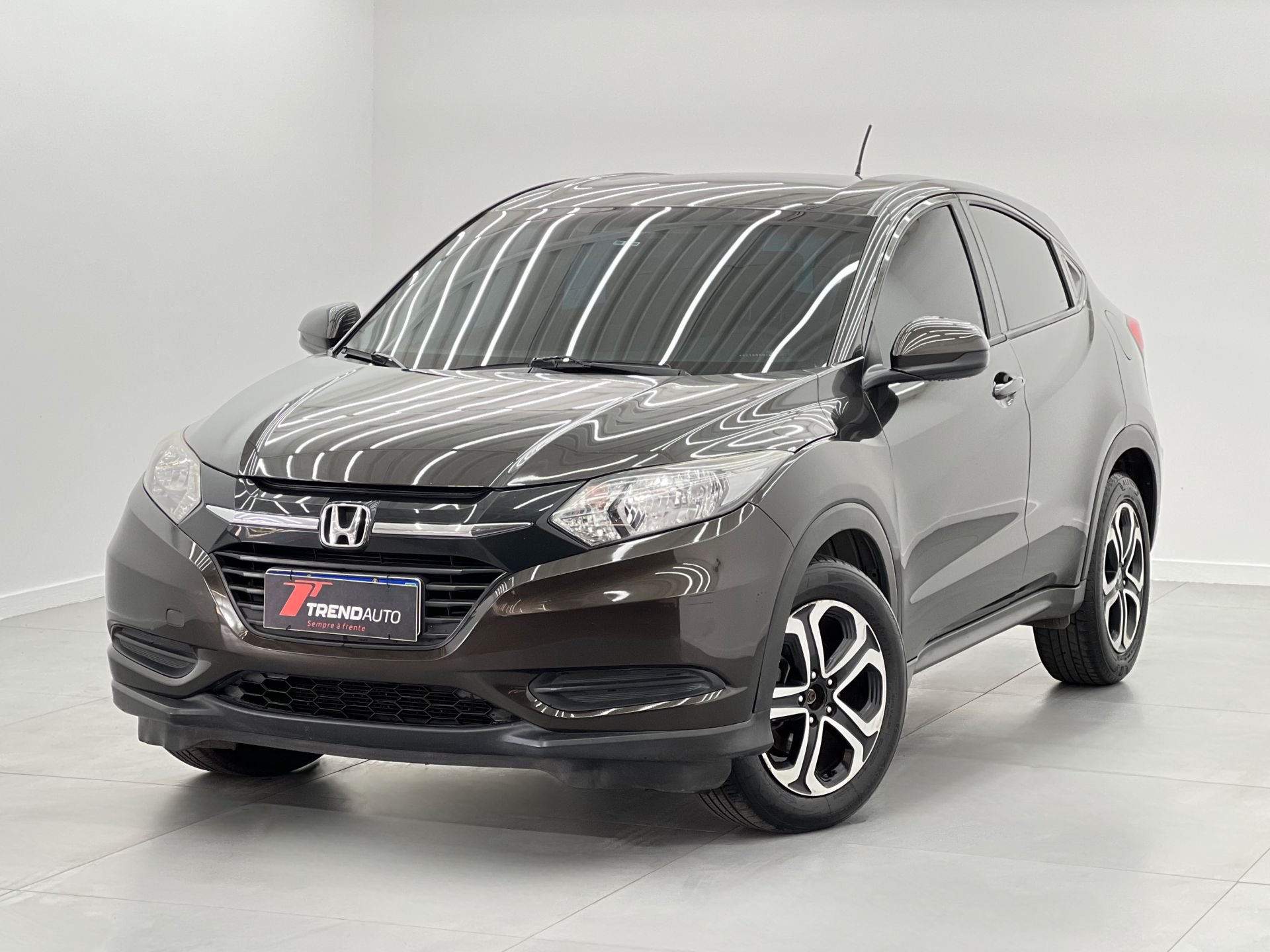 HR-V